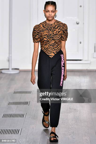 Model walks the runway at the Ashley Williams Ready to Wear Spring/Summer 2018 fashion show during London Fashion Week September 2017 on September...