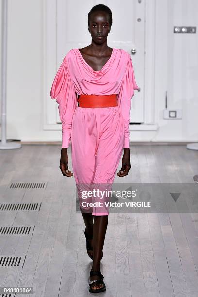 Model walks the runway at the Ashley Williams Ready to Wear Spring/Summer 2018 fashion show during London Fashion Week September 2017 on September...