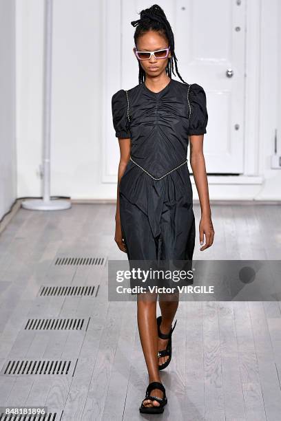 Model walks the runway at the Ashley Williams Ready to Wear Spring/Summer 2018 fashion show during London Fashion Week September 2017 on September...