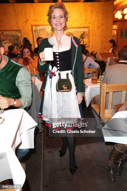 Isabelle "Minzi" zu Hohenlohe-Jagstberg during the 'Fruehstueck bei Tiffany' at Schuetzenfesthalle at the Oktoberfest on September 16, 2017 in...