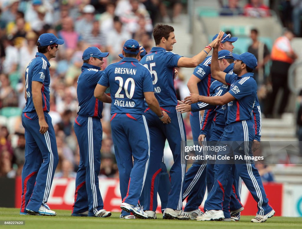 Cricket - Second Natwest One Day International - England v Australia - The Kia Oval