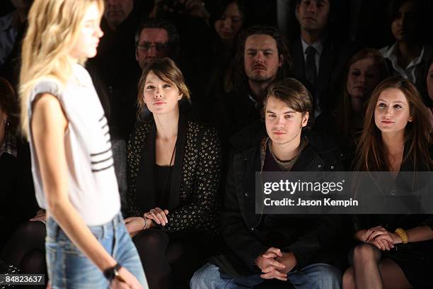 Actress Jessica Biel, actor Emile Hirsch and Brianna Domont attend William Rast Fall 2009 during Mercedes-Benz Fashion Week at The Tent in Bryant...