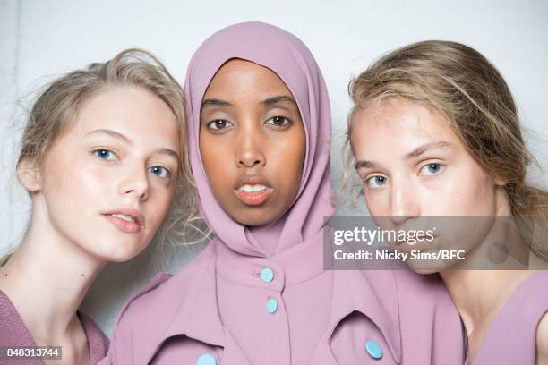 Models pose backstage ahead of the Edeline Lee presentation during London Fashion Week September 2017 on September 17, 2017 in London, England.