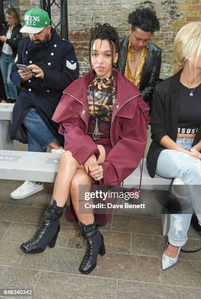 Twigs attends the Versus SS18 catwalk show during London Fashion Week September 2017 at Central St Martins on September 17, 2017 in London, England.