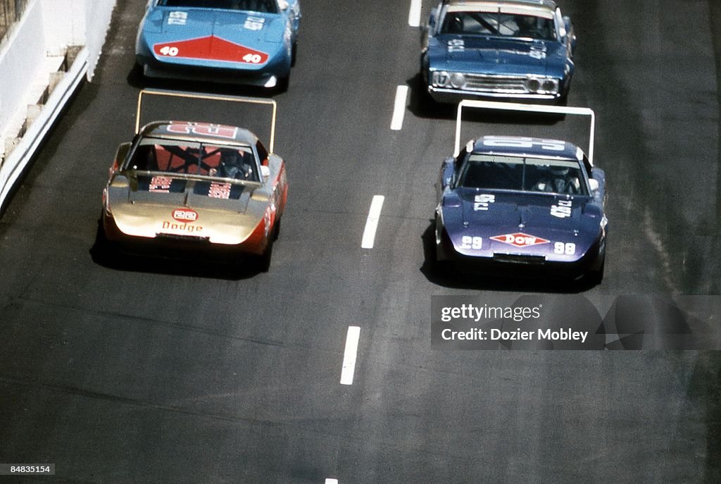 Charlie Glotzbach and Bobby Allison lead at Darlington