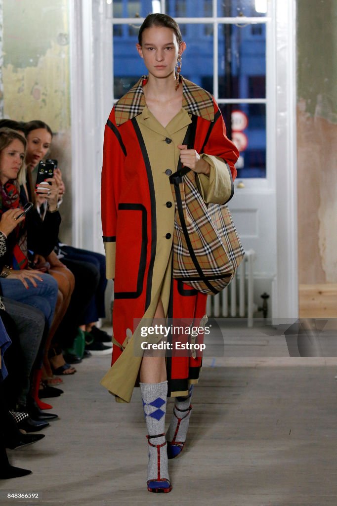Burberry - Runway - LFW September 2017