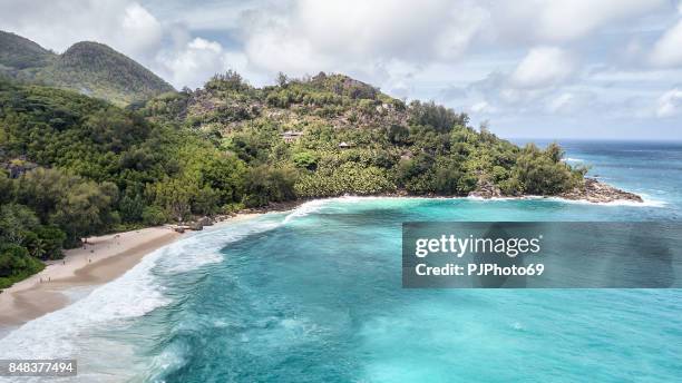 luchtfoto van anse best - mahe island - pjphoto69 stockfoto's en -beelden