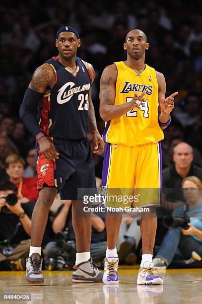 Kobe Bryant of the Los Angeles Lakers and LeBron James of the Cleveland Cavaliers look on during the game at Staples Center on January 19, 2009 in...