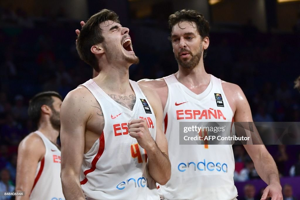 TOPSHOT-BASKETBALL-EURO-2017-ESP-RUS