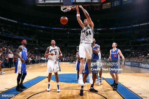 JaVale McGee of the Washington Wizards dunks during the game against the Los Angeles Clippers at the Verizon Center on January 31, 2009 in...