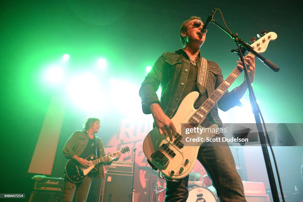 Rock For Recovery Benefit Concert At The Fonda Theatre With Kings Of Chaos