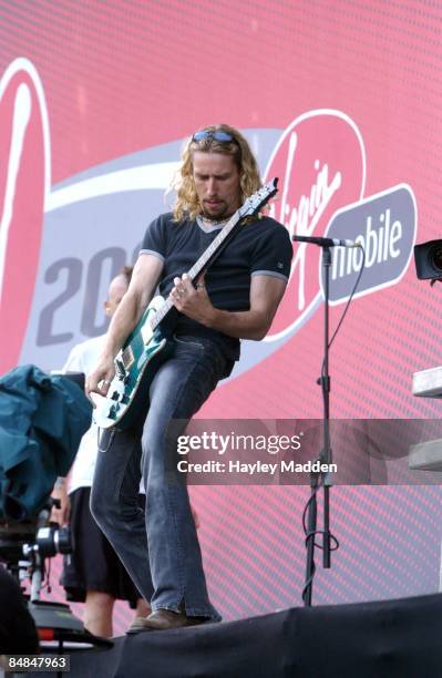 V2002 V2002 Photos and Premium High Res Pictures - Getty Images