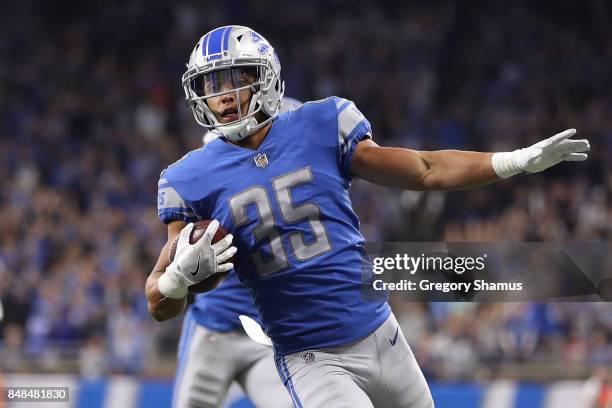 Miles Killebrew of the Detroit Lions celebrates a touchdown while playing the Arizona Cardinals at Ford Field on September 10, 2017 in Detroit,...