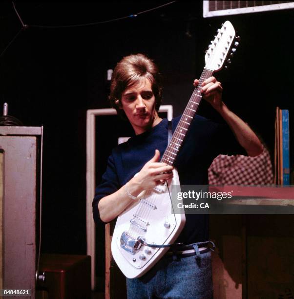 Photo of Rod STEWART and VOX GUITARS; Rod Stewart performing on Ready Steady Go! TV Show at Television House, Kingsway, playing Vox Mark XII...