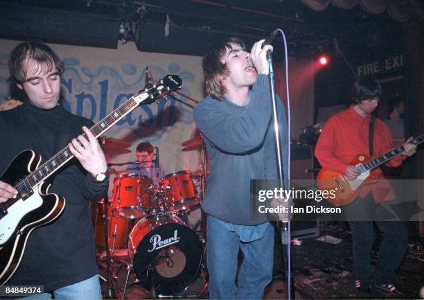 Photo of Paul 'Bonehead' ARTHURS and Noel GALLAGHER and Liam GALLAGHER and OASIS, L-R: Paul 'Bonehead' Arthurs, Tony McCarroll, Liam Gallagher, Noel...