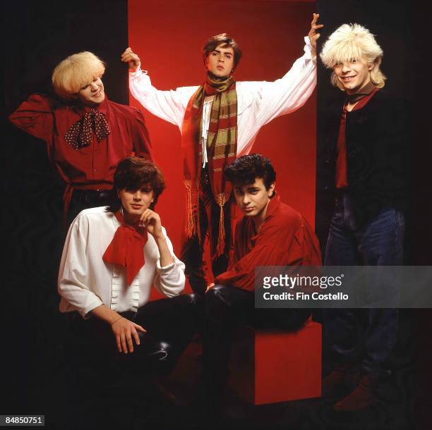 Photo of DURAN DURAN; L-R : Nick Rhodes, Simon Le Bon, Andy Taylor, : John Taylor, Roger Taylor - posed, studio, group shot