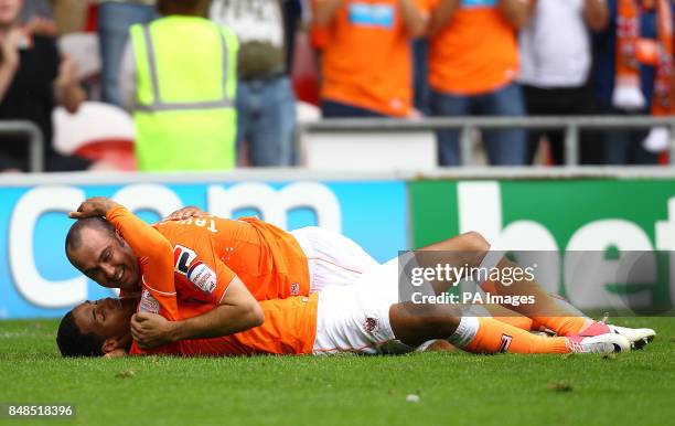 Blackpool's Gary Taylor-Fletcher celebrates his goal against Ipswich Town with team-mate Tom Ince during the npower Football League Championship...