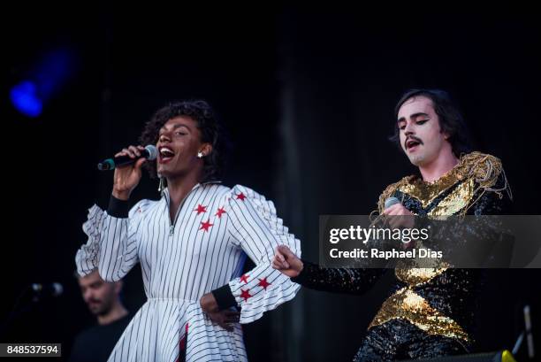 Brazilian singers Liniker and Johnny Hooker perform at day 3 of Rock in Rio on September 17, 2017 in Rio de Janeiro, Brazil.