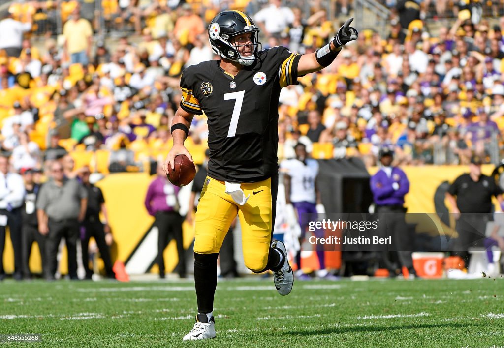 Minnesota Vikings v Pittsburgh Steelers
