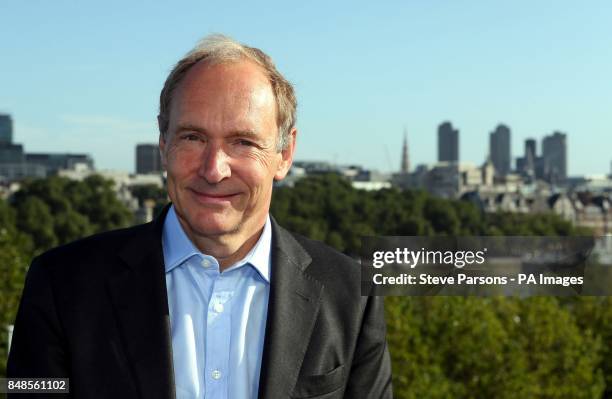 Sir Tim 313 Sir Tim Berners Lee Photos & High Res Pictures - Getty Images