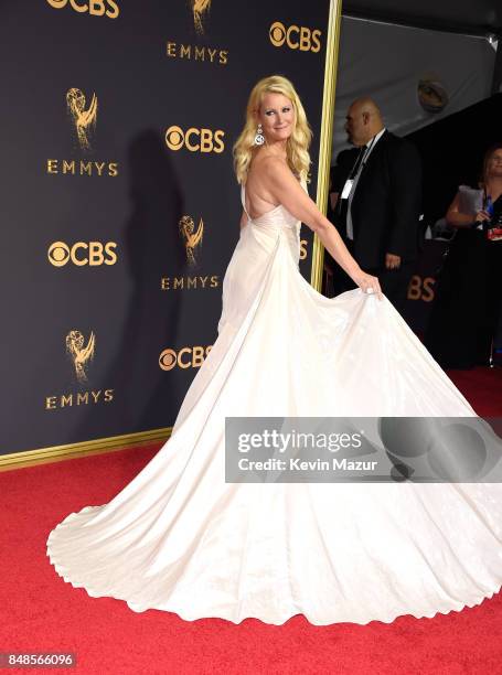 Personality Sandra Lee attends the 69th Annual Primetime Emmy Awards at Microsoft Theater on September 17, 2017 in Los Angeles, California.