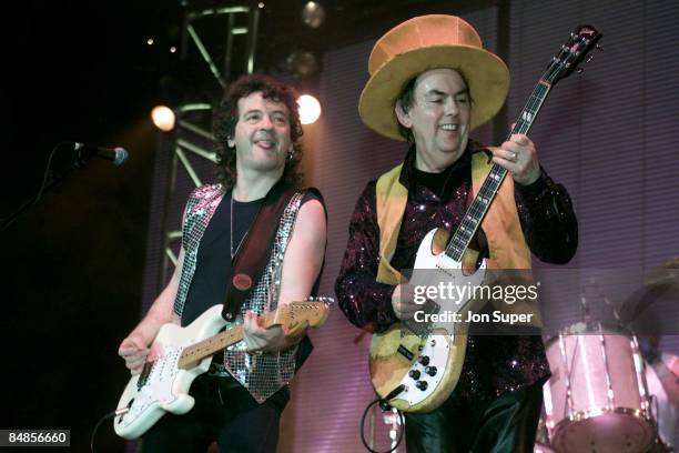 Slade Christmas Photos and Premium High Res Pictures - Getty Images