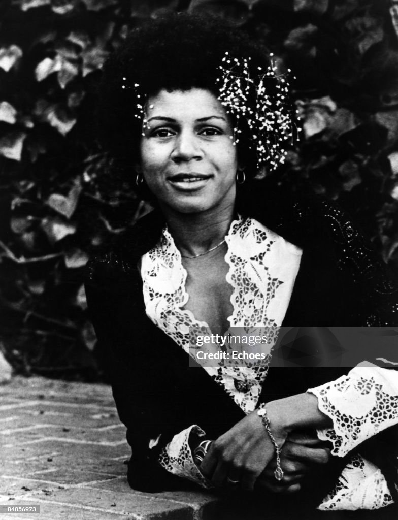 Minnie Rippleton Photo Photo of Minnie RIPERTON; Posed portrait of Minnie Riperton with ...