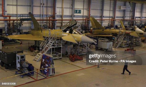 Bae Freckleton Sign 214 Bae Warton Stock Photos, High-Res Pictures, and Images - Getty Images