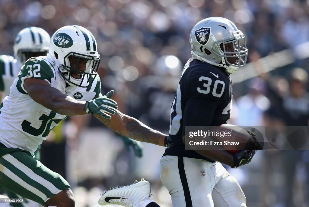 New York Jets v Oakland Raiders