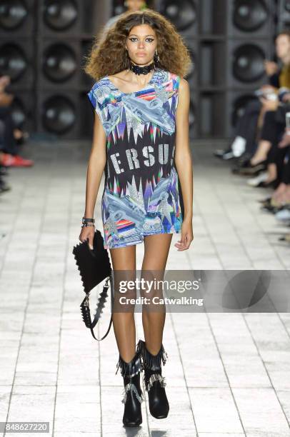 Model walks the runway at the Versus Versace Spring Summer 2018 fashion show during London Fashion Week on September 17, 2017 in London, United...
