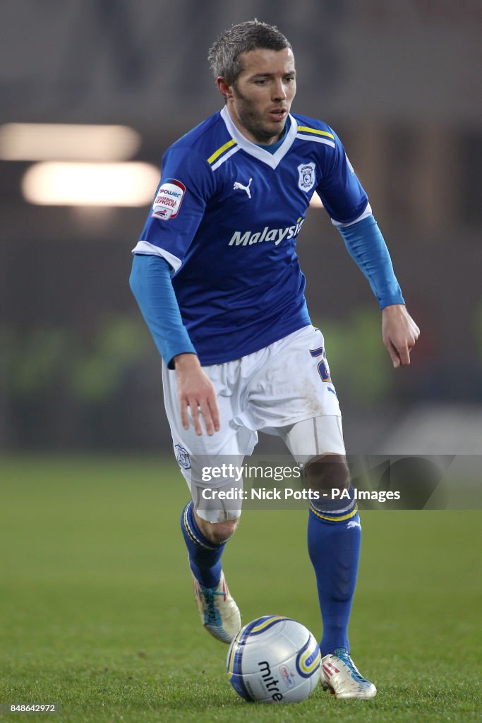 Soccer - npower Football League Championship - Cardiff City v Hull City - Cardiff City Stadium