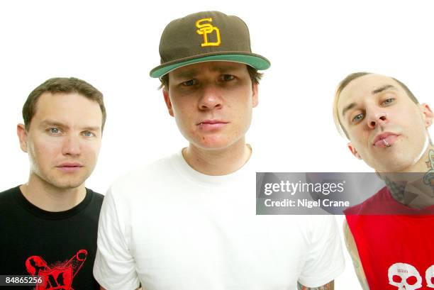 Photo of Travis BARKER and BLINK 182 and Mark HOPPUS and Tom DELONGE; Mark Hoppus, Tom DeLonge, Travis Barker