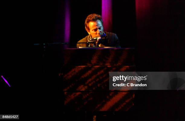 Bruce Springsteen 2005 Bruce Springsteen 2005 Photos and Premium High Res Pictures - Getty Images