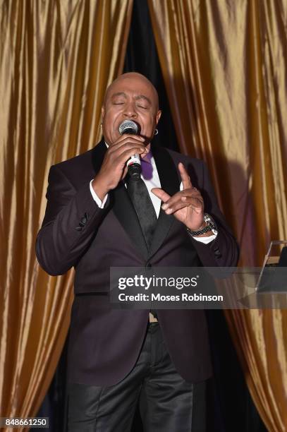 Recording artist Peabo Bryson performs at the 2017 DMF Care for Congo Gala at St. Regis Hotel on September 16, 2017 in Atlanta, Georgia.