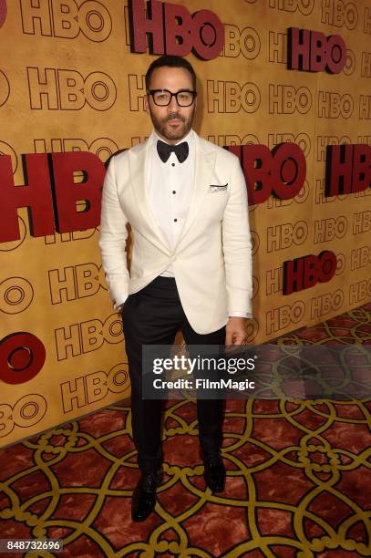 Jeremy Piven attends the HBO's Official 2017 Emmy After Party at The Plaza at the Pacific Design Center on September 17, 2017 in Los Angeles,...