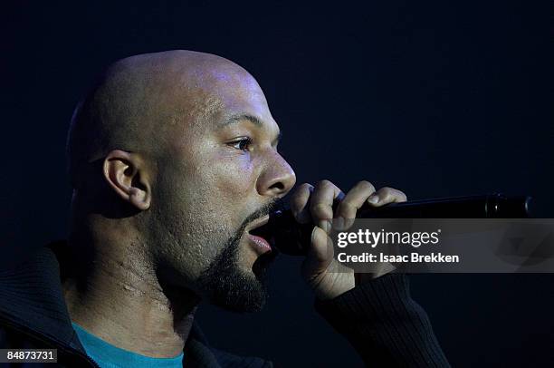 Common Rapper Show Rapper Common performs at Rain Nightclub inside the Palms Casino ...