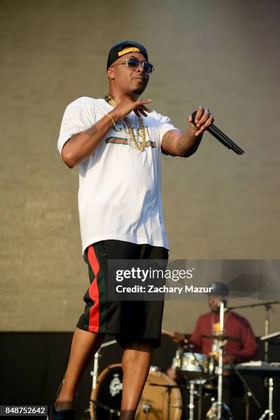 Nas performs onstage during Day 3 at The Meadows Music & Arts Festival at Citi Field on September 17, 2017 in New York City.