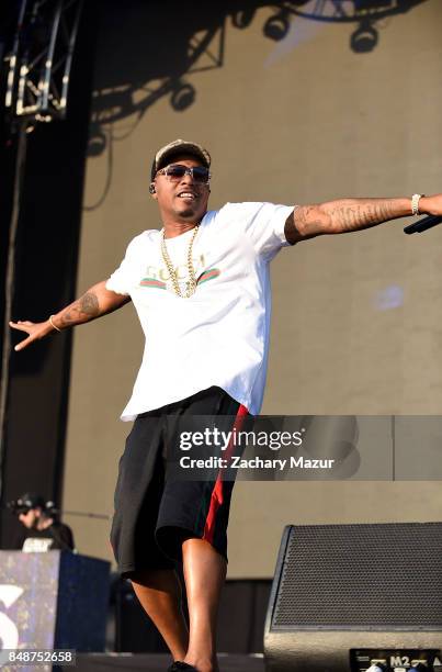 Nas performs onstage during Day 3 at The Meadows Festival & Arts Festival at Citi Field on September 17, 2017 in New York City.