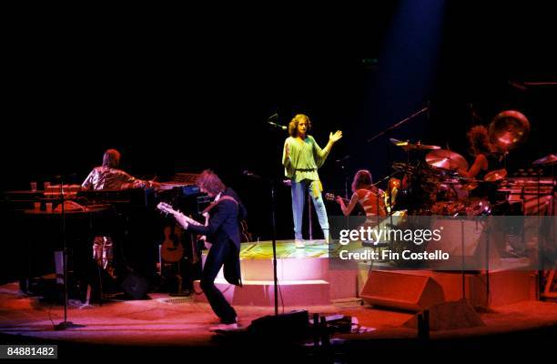 Photo of YES, L-R: Rick Wakeman, Chris Squire, Jon Anderson, Steve Howe, Alan White performing live onstage