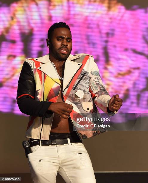 Jason Derulo performs in concert on the third day of KAABOO Del Mar on September 17, 2017 in Del Mar, California.