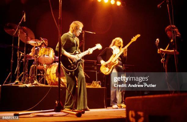 Greg Riddle 141 1975 All Stars Stock Photos, High-Res Pictures, and Images - Getty ...