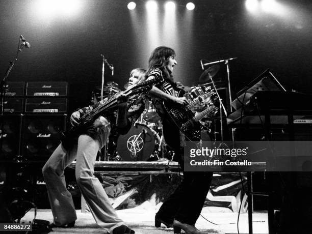 Photo of Geddy LEE and Alex LIFESON and RUSH, Alex Lifeson & Geddy Lee performing live onstage
