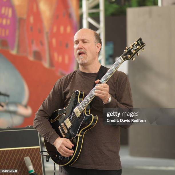 Photo of John SCOFIELD, Vienne Tiff day 7,8 0179