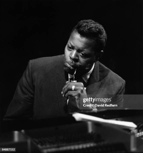 Photo of Oscar PETERSON