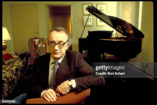 Photo of Alfred BRENDEL; Posed portrait of pianist Alfred Brendel in the green room at the Davies Symphony Hall