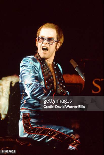 Photo of Elton JOHN