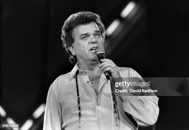 Photo of Conway TWITTY, Performing live on stage