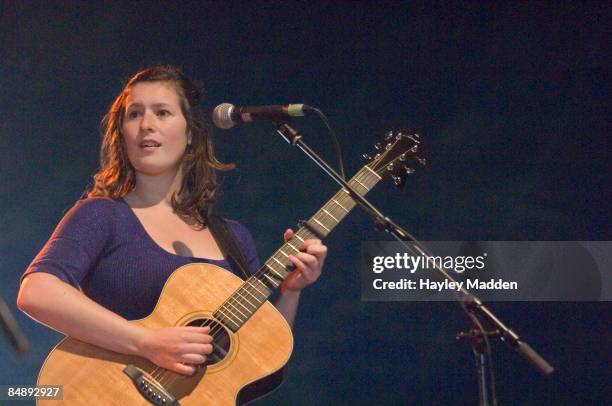 Photo of Kate WALSH, Performing live onstage
