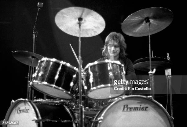 Photo of Dave HOLLAND and TRAPEZE; Drummer Dave Holland performing on stage,