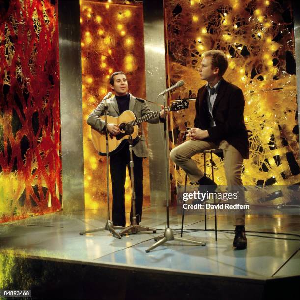 Garfunkel 1,478 Simon And Garfunkel Stock Photos, High-Res Pictures, and Images ...